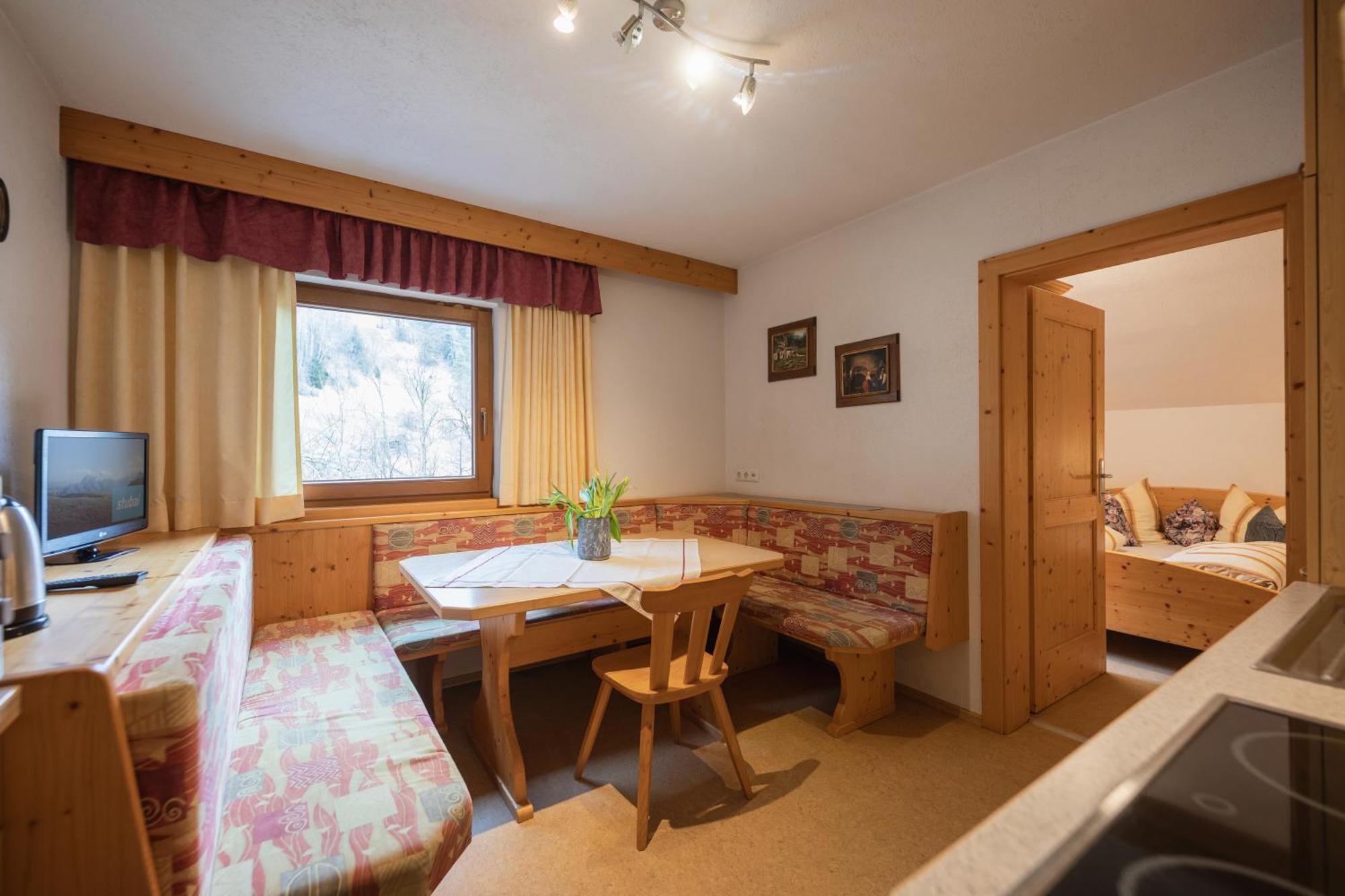 מידרס Ferienwohnung Kirchbruecke מראה חיצוני תמונה
